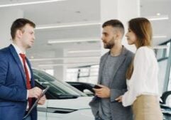 04-dealership-conversation.jpg